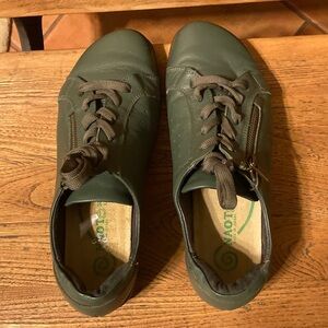 NAOT Green Low-Top Sneakers, size 38(7)